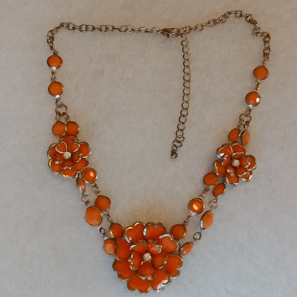 Jewelry - Vintage style orange Flower Necklace #930